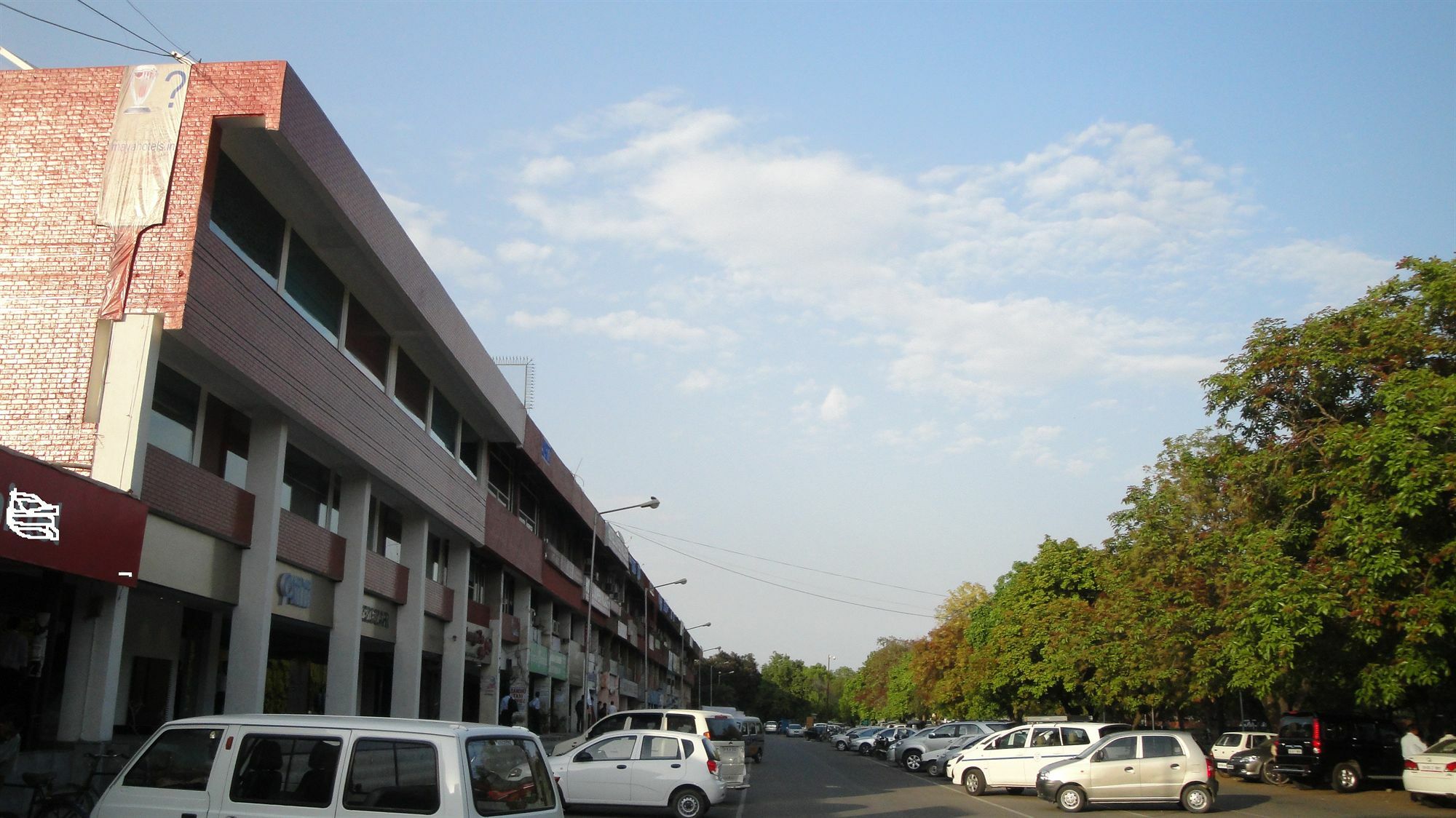 Maya Hotel Chandigarh Exterior photo